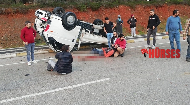 Virajı alamayan kamyonet devrildi: 1'i ağır 2 yaralı