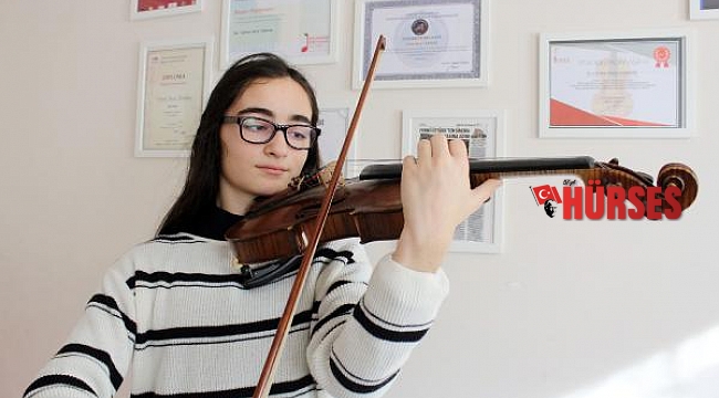 12 yaşındaki kemancı Cansu, 6 yarışmada Türkiye'yi temsil etti