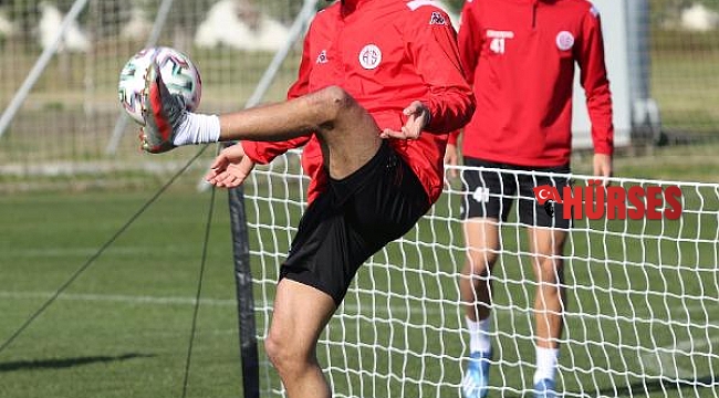 Antalyaspor'da hedef Konya'da galibiyet