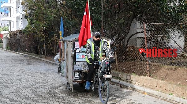 Arjantinli gezgin, bisikletiyle dünyayı geziyor