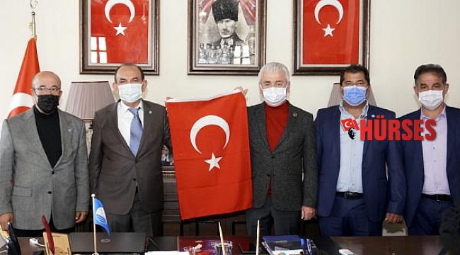 Başkan Geyikçi'ye geçmiş olsun ziyareti