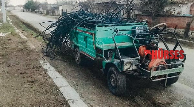 Hırsızlar jandarmadan kaçamadı