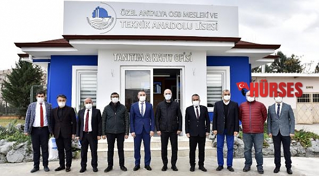 İl Milli Eğitim Müdürü Er, Antalya OSB Teknik Koleji'ni ziyaret etti
