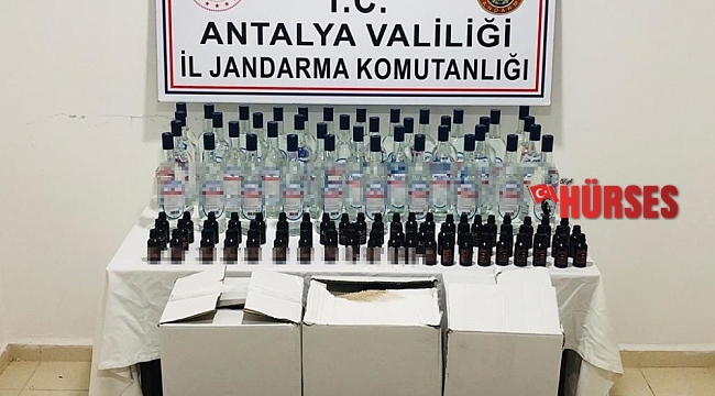 Jandarmadan kaçak içki baskını