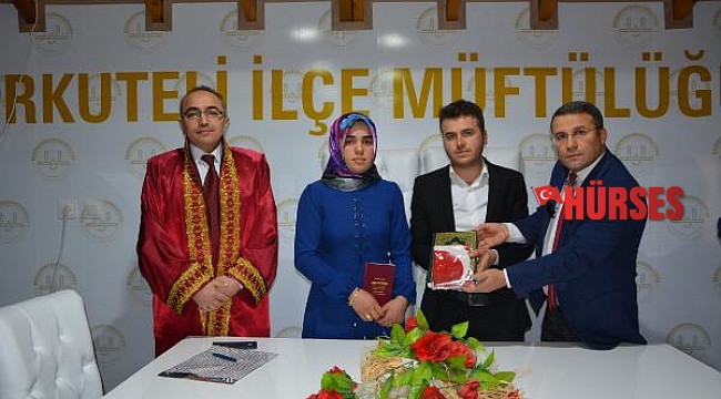Korkuteli Müftülüğü 44 nikah kıydı