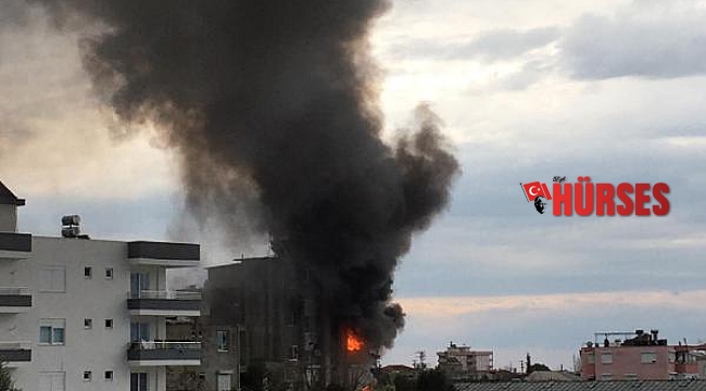 Kumluca'da ev yangını