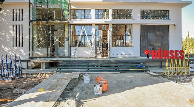 Kütüphanenin kitap koleksiyonu şehirle oluşturuluyor