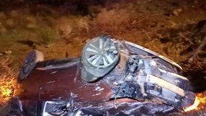 Otomobil şarampole devrildi: 3 yaralı