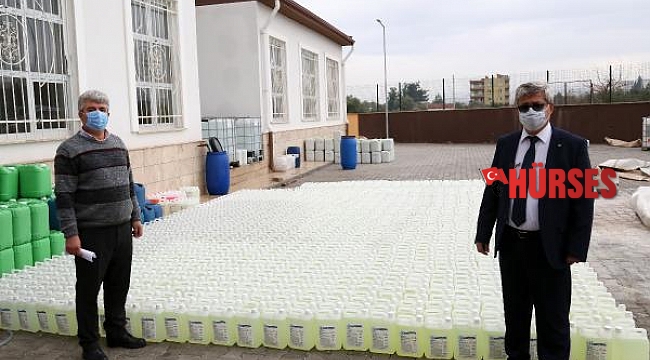 Pandemi döneminde okullar fabrikaya dönüştü