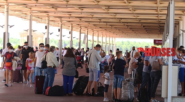 Pandeminin ekonomik şampiyonu turizmde Antalya oldu