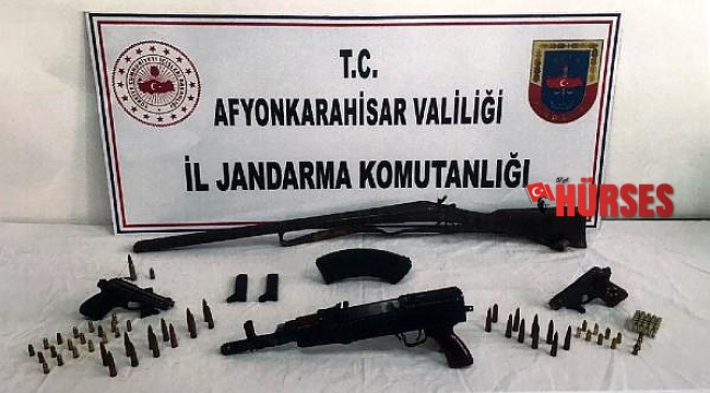 Silah ticaretine 2 gözaltı
