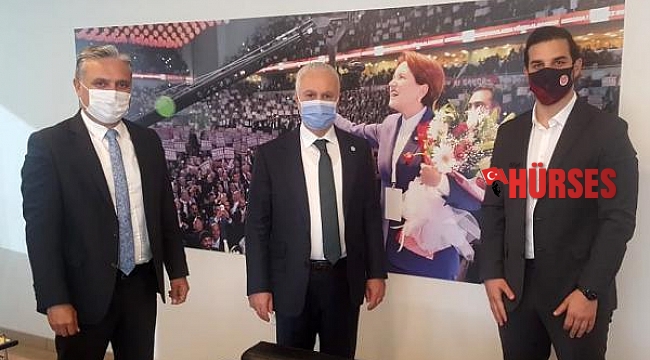 Akşener'den Muratpaşa'ya tam not