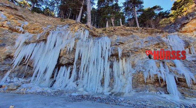 Alanya'da devasa buz kütleleri oluştu
