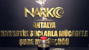 Antalya'da 500 bin kullanımlık uyuşturucu madde ele geçirildi