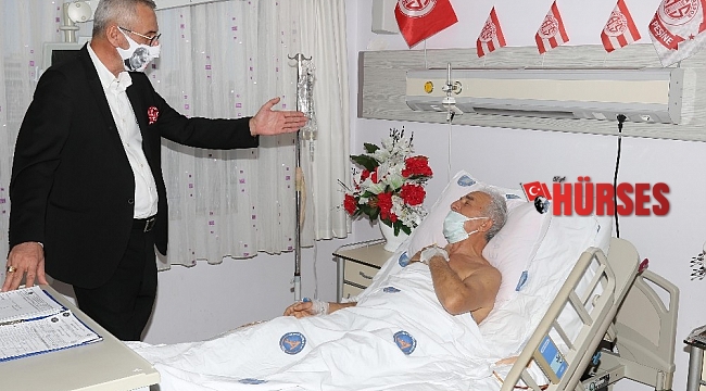 Başkan Yılmaz'dan "Amigo Ali Dayı"ya geçmiş olsun ziyareti