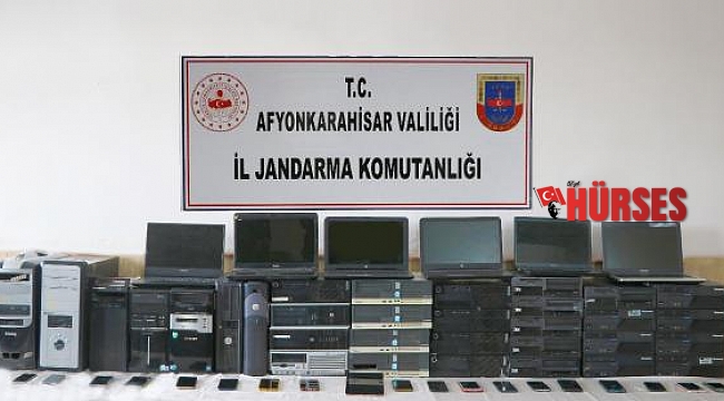 Çağrı merkezi aracılığıyla 4 milyon liralık dolandırıcılığa 11 tutuklama