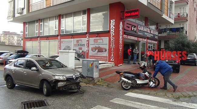 Çarptıkları motosiklet sürücüsünü ambulansa bindirip kayıplara karıştılar