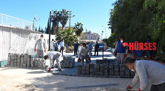 Kemer'de alt ve üst yapı çalışmaları devam ediyor