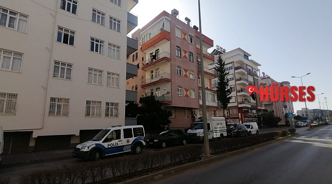 Lokanta işletmecisi evinde ölü bulundu