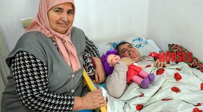 Tek isteği salıncakta sallanmak