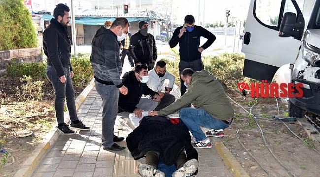 Üşüyen yaralı sürücüyü itfaiye eri montuyla ısıttı