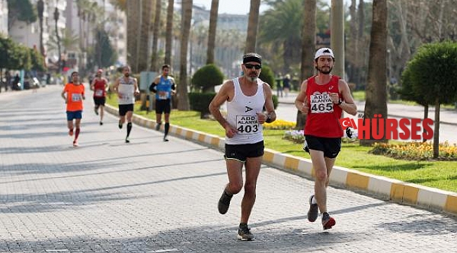 Alanya Atatürk Halk Koşusu ve Yarı Maratonu yapılacak
