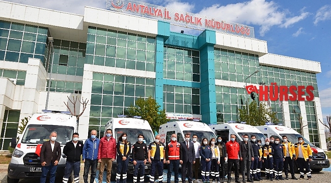Antalya'ya 5 yeni ambulans