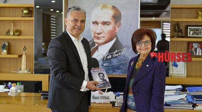Babasının hikayesini yazdı