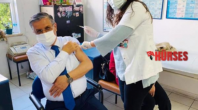 Başkan Topaloğlu ikinci doz aşısını oldu