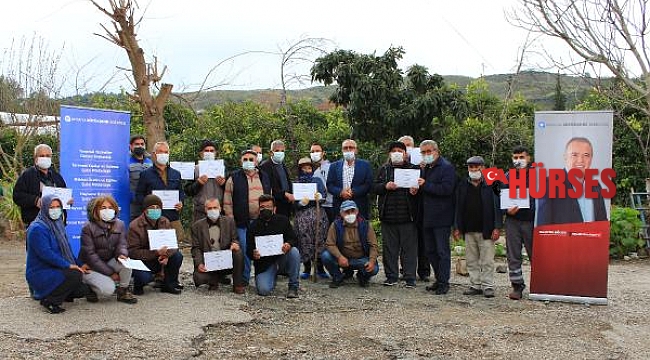 Büyükşehir'in çiftçi eğitimleri sürüyor