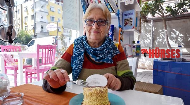 Çölyak hastası olunca 'glutensiz' pastane açtı