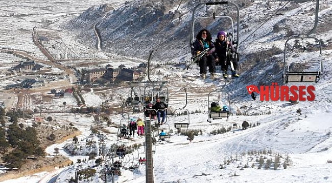 Davraz Kayak Merkezi'ne 200 bin ziyaretçi