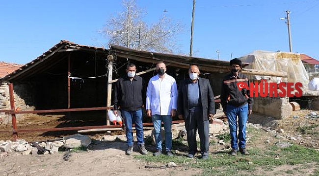 Hayvanları telef olan vatandaşa Başkan Böcek yardım eli uzattı