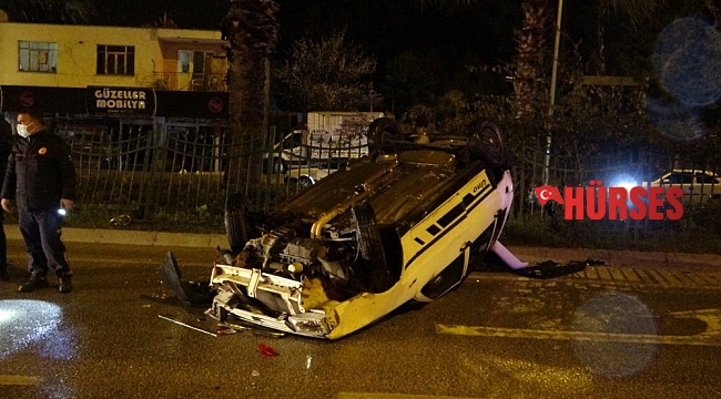 İki otomobile çarpan araç takla attı:1 yaralı