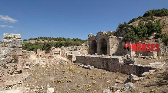 Kremna Antik Kenti'nde kazı çalışmaları