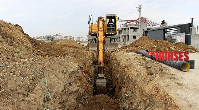 Manavgat'ta yeni imar bölgelerine kanalizasyon