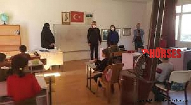 Öğretmenler atama beklerken, pes dedirten görüntü !