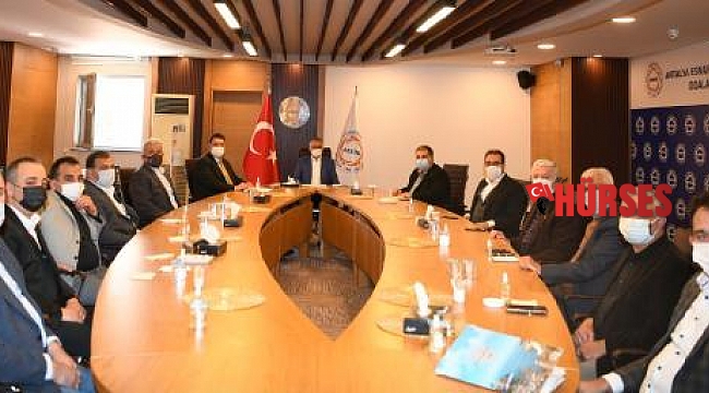 Vali Yazıcı, esnaf odaları başkanlarıyla bir araya geldi