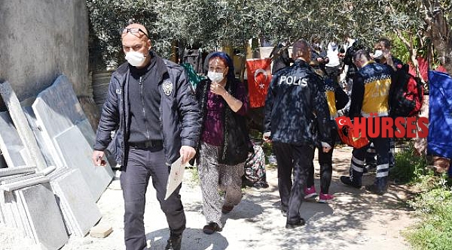 Yalnız yaşadığı evinde ölü bulundu