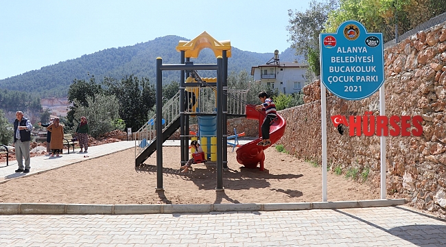Alanya Belediyesi'nden Oba Mahallesi yeni çocuk parkı