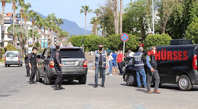Alanya'da kısıtlama kurallarına uymayanlara ceza