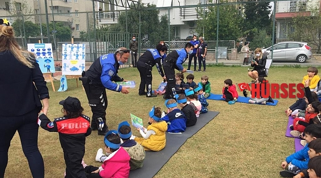 Ana okulu öğrencilerine polislik mesleğini anlattılar