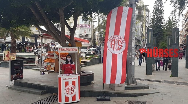 Antalyaspor bayrakları 9 noktada satışta