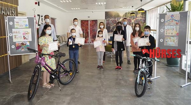 Çocuklar, resimleriyle salgına dikkat çekti