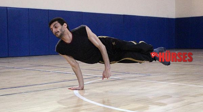 Dansıyla tekerlekli sandalyesine can verecek