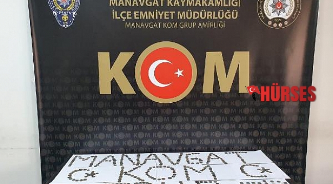 Durdurulan araçtan 440 sikke çıktı