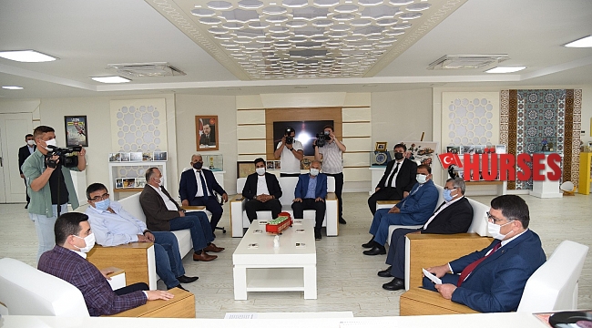Esnaf Kepez'de verilen destekten memnun