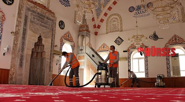 İlçelerdeki camiler temizlenerek dezenfekte edildi