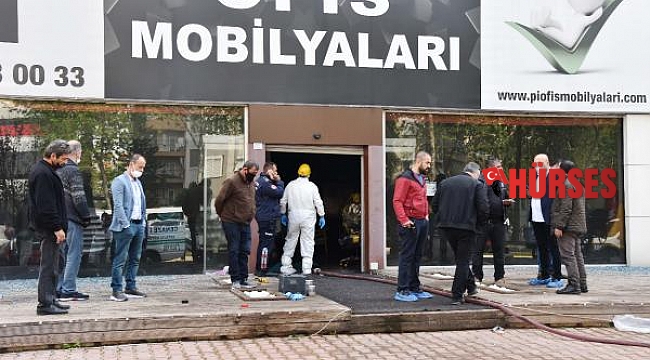 İş yerinde çıkan yangında dumandan zehirlenerek öldü