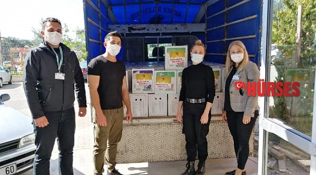 Kemer Belediyesi'nden sağlık çalışanlarına Ramazan paketi